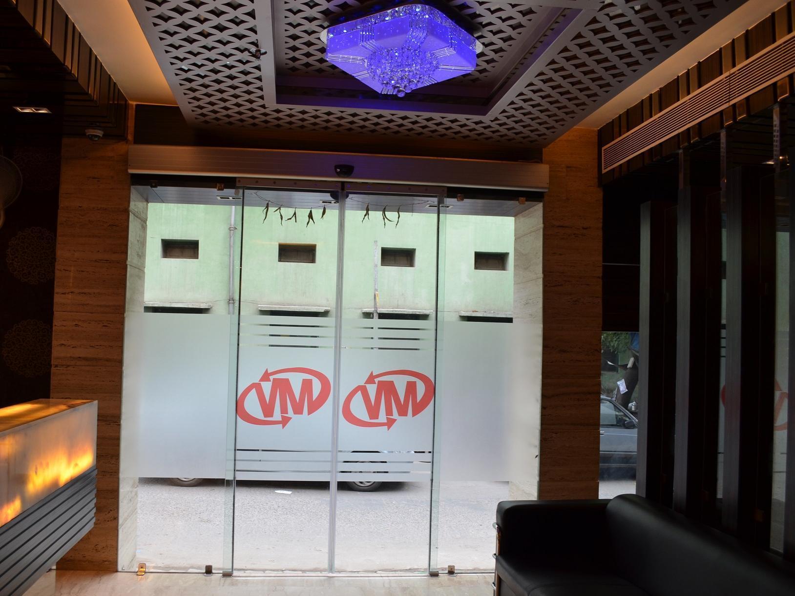 Hotel Metro View Делхи Екстериор снимка